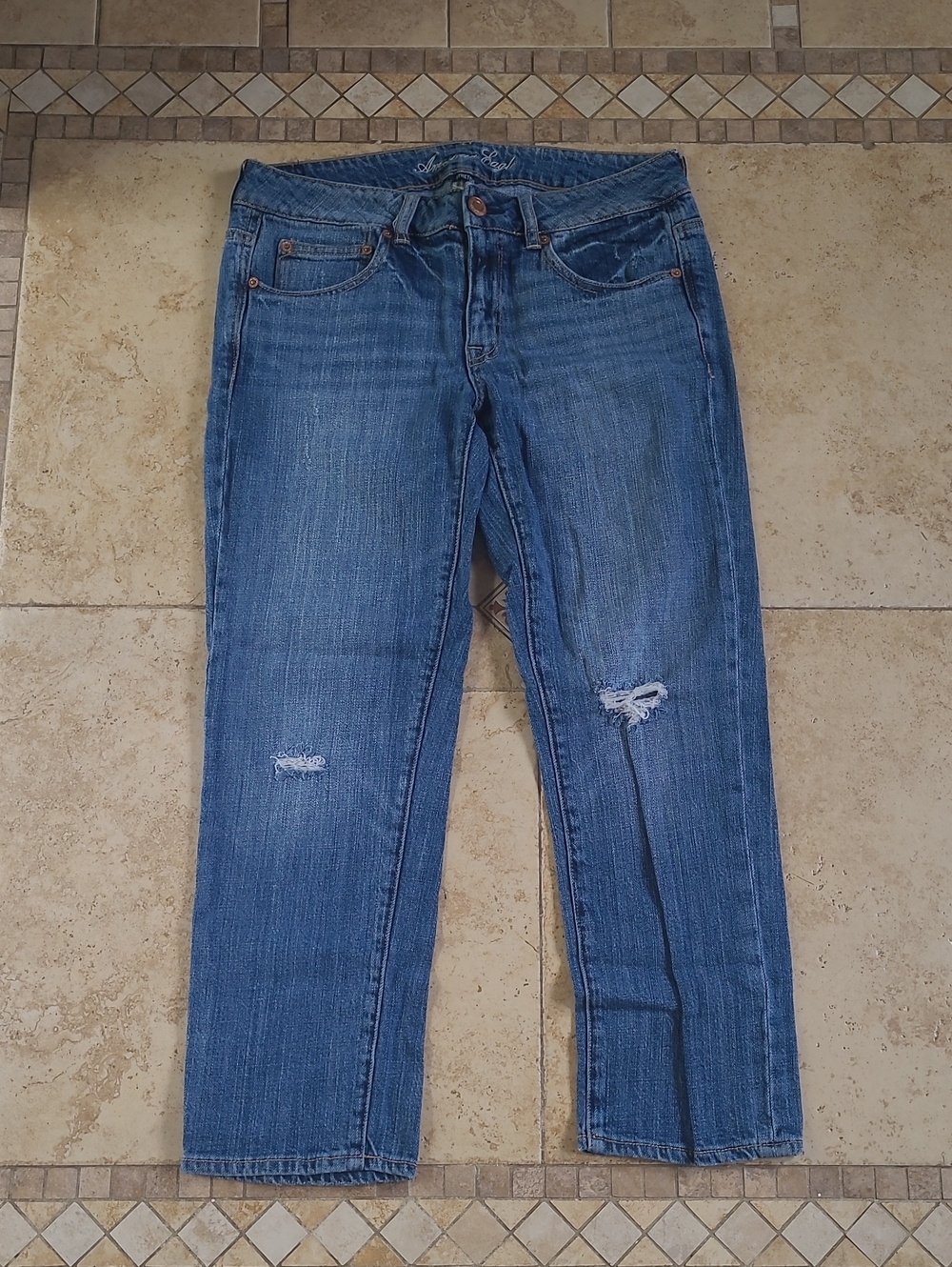 American Eagle Outfitters Medium Blue Straight-Leg  Boy Fit CropDistressed Jeans